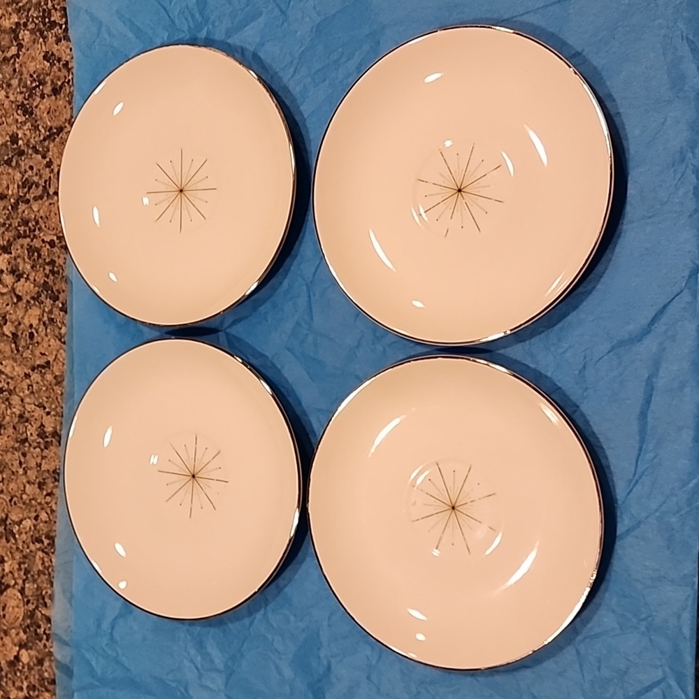 Modern Star Vintage Atomic MCM 6.5" Plates, Made In USA. Set of 4.